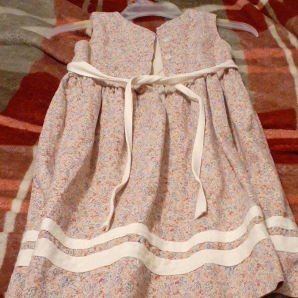 Dress - Picture 2 of 2